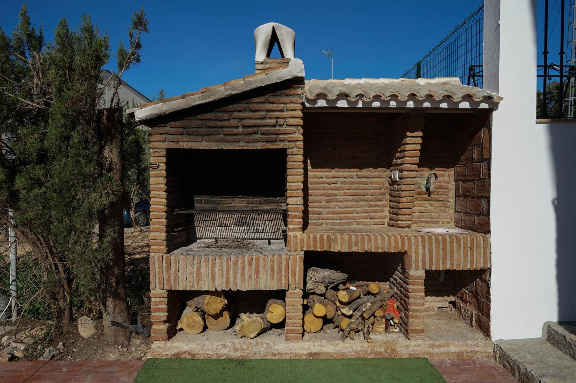La Masia Junto Al Rio Almedinilla